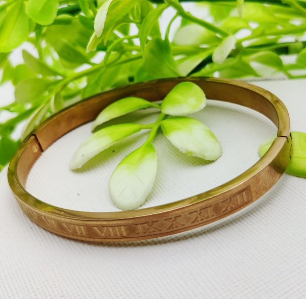 Adjustable Roman Numeral Bracelet – Adjustable And Imported Cartier Gold Bracelets | Best Quality Artificial Bracelet For Girls & boys