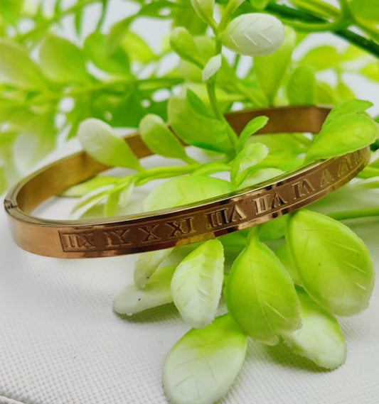 Adjustable Roman Numeral Bracelet – Adjustable And Imported Cartier Gold Bracelets | Best Quality Artificial Bracelet For Girls & boys